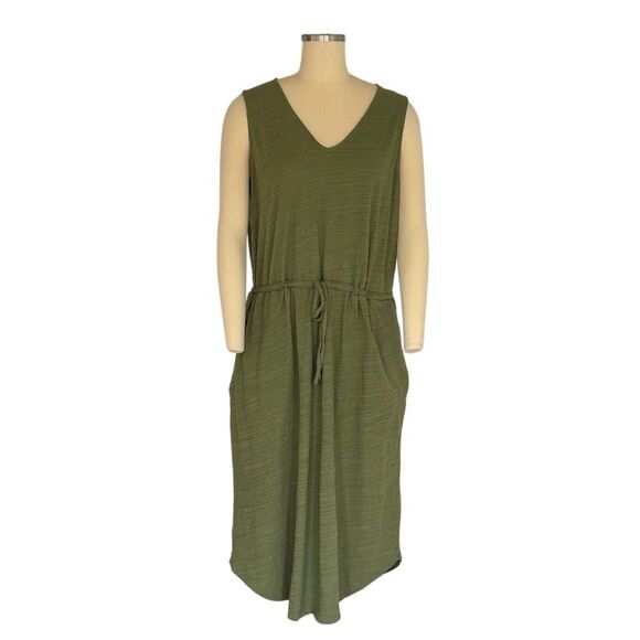 Loft Dresses & Skirts - Loft  Women's Green V-Neck Sleeveless Knee Length Dress Size L